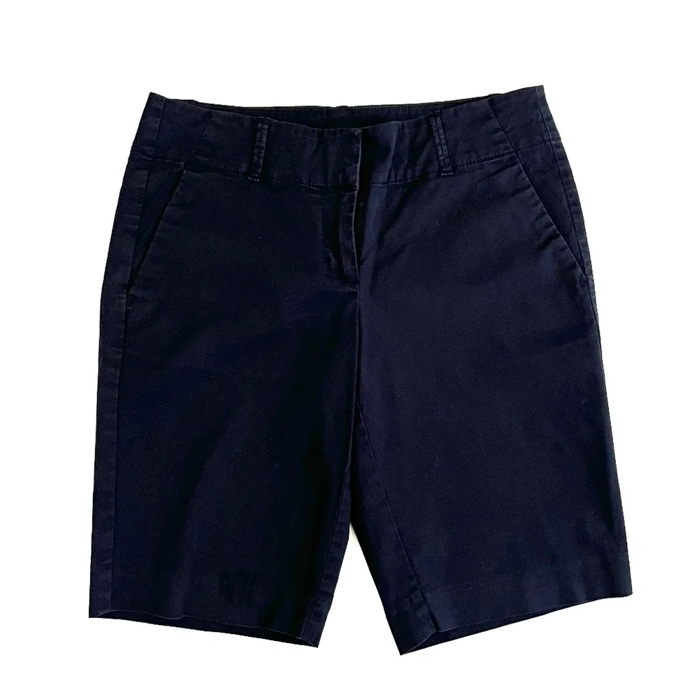 Ann Taylor Blue Bermuda Shorts Size 2